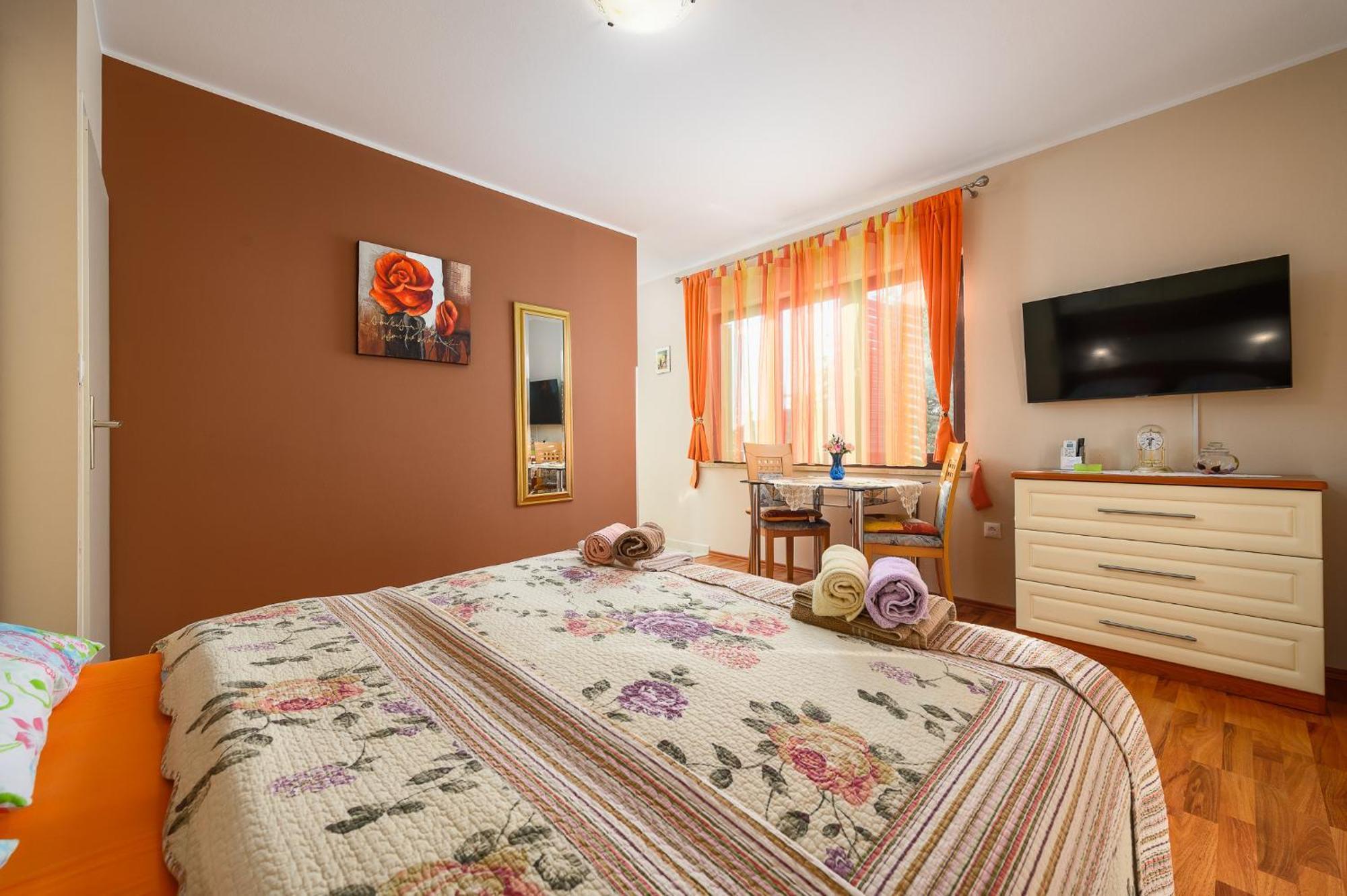 דירות פורץ House Alma מראה חיצוני תמונה